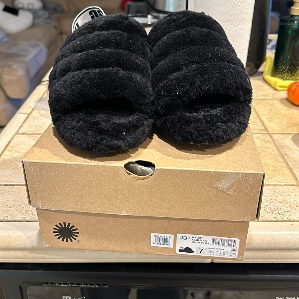 Ugg slides